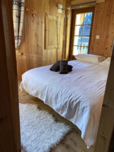 conciergerie-ldcm-beau-chalet-serre-chevalier-12-chambre